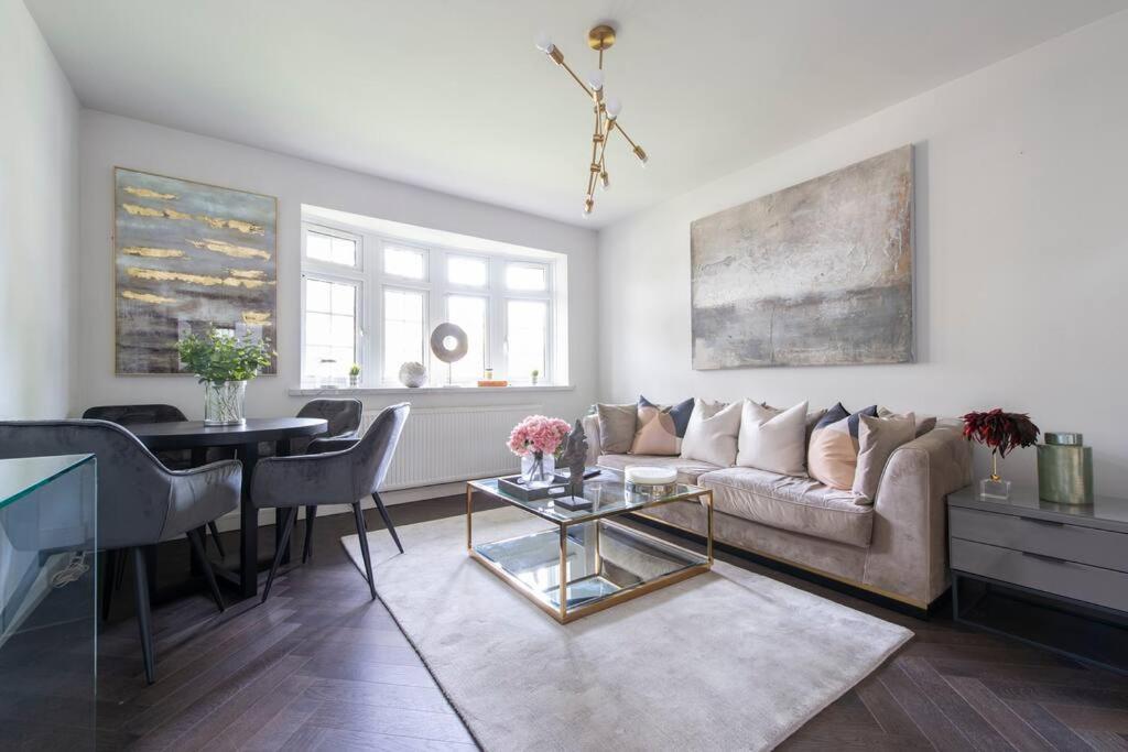 לונדון 2 Bedroom Modern Urban Sanctuary 1Cc - Cherrydeal מראה חיצוני תמונה
