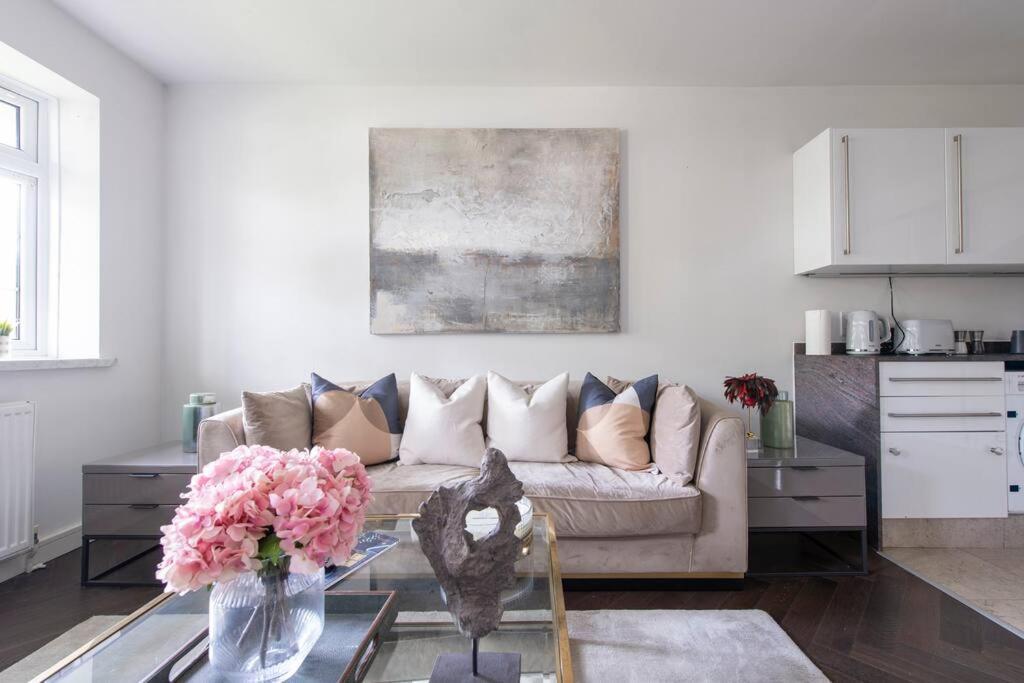 לונדון 2 Bedroom Modern Urban Sanctuary 1Cc - Cherrydeal מראה חיצוני תמונה